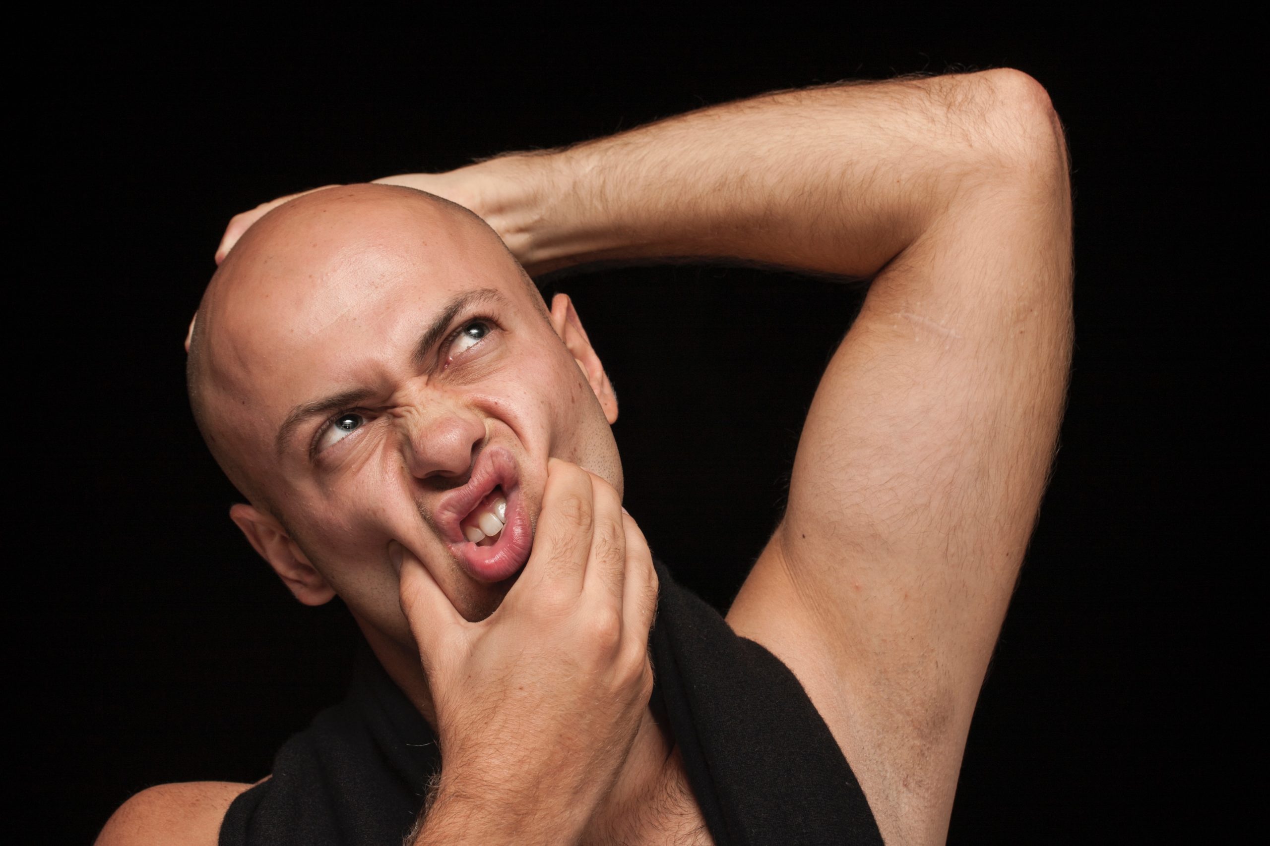 itchy scalp bald men
